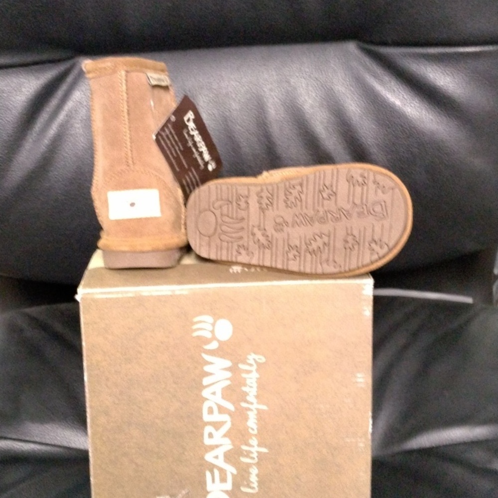 Bearpaw Toddlers Boots - Picture 2 of 5